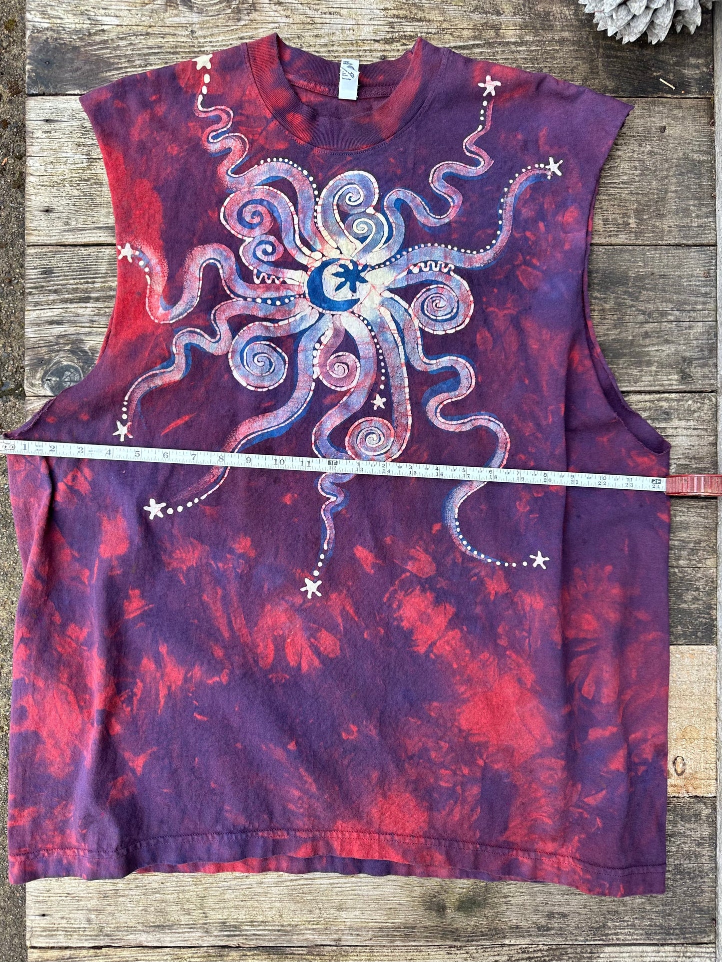 Campfire At Night Sleeveless Batik Tshirt - Size XL Tshirts batikwalla