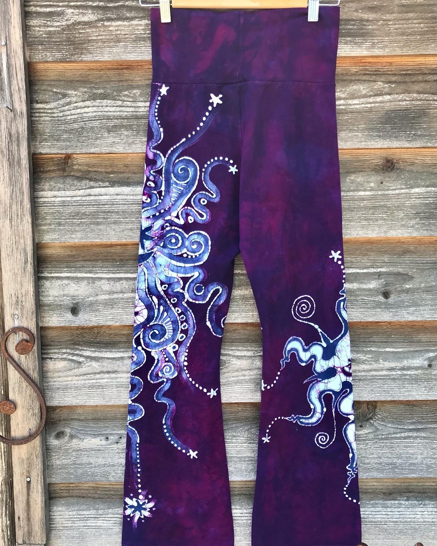 Berry Contrary Batik Yoga Pants Yoga Pants batikwalla