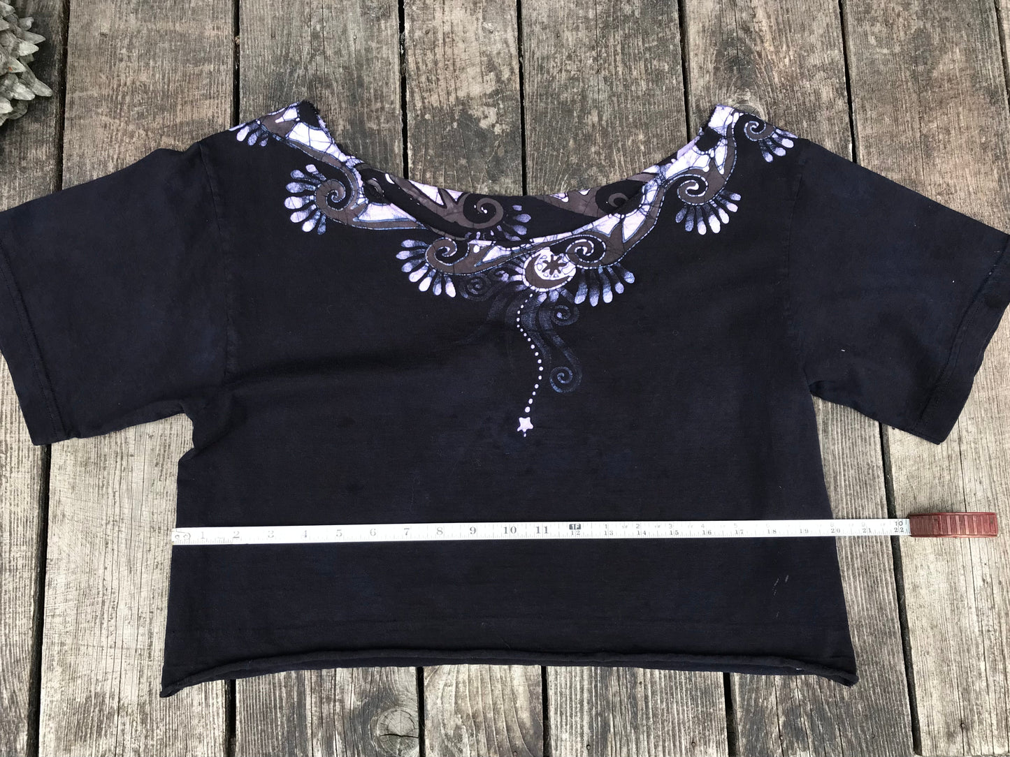 Perpetual Waves of Onyx Oversize Crop Top Shirts & Tops Batikwalla by Victoria