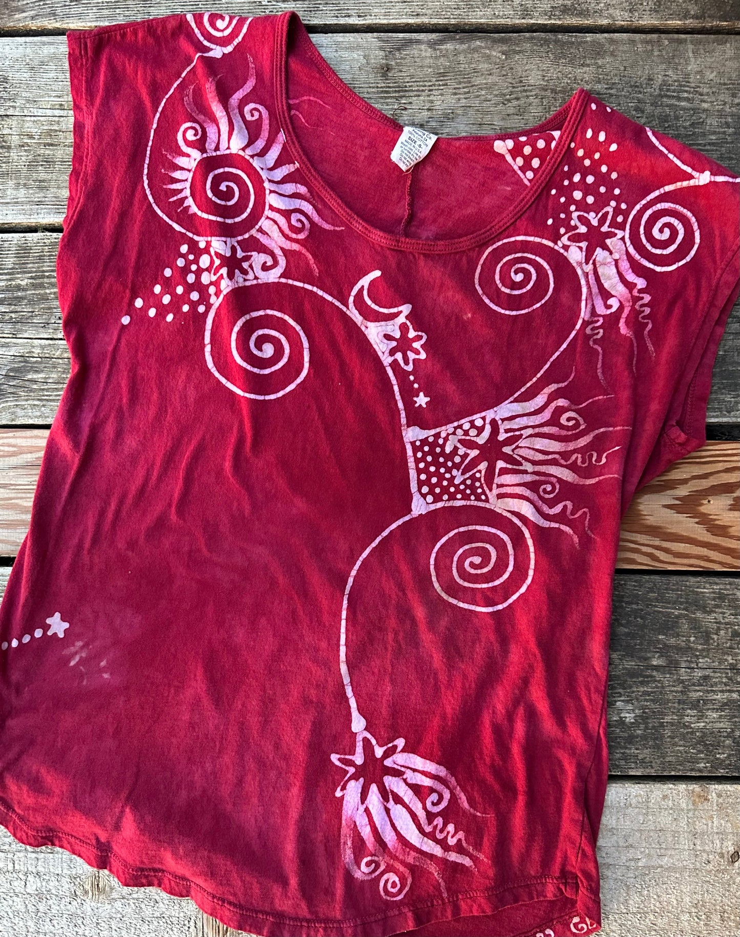 Abstract Raspberry Handmade Batik Scoop Neck Tshirt Tops batikwalla Small