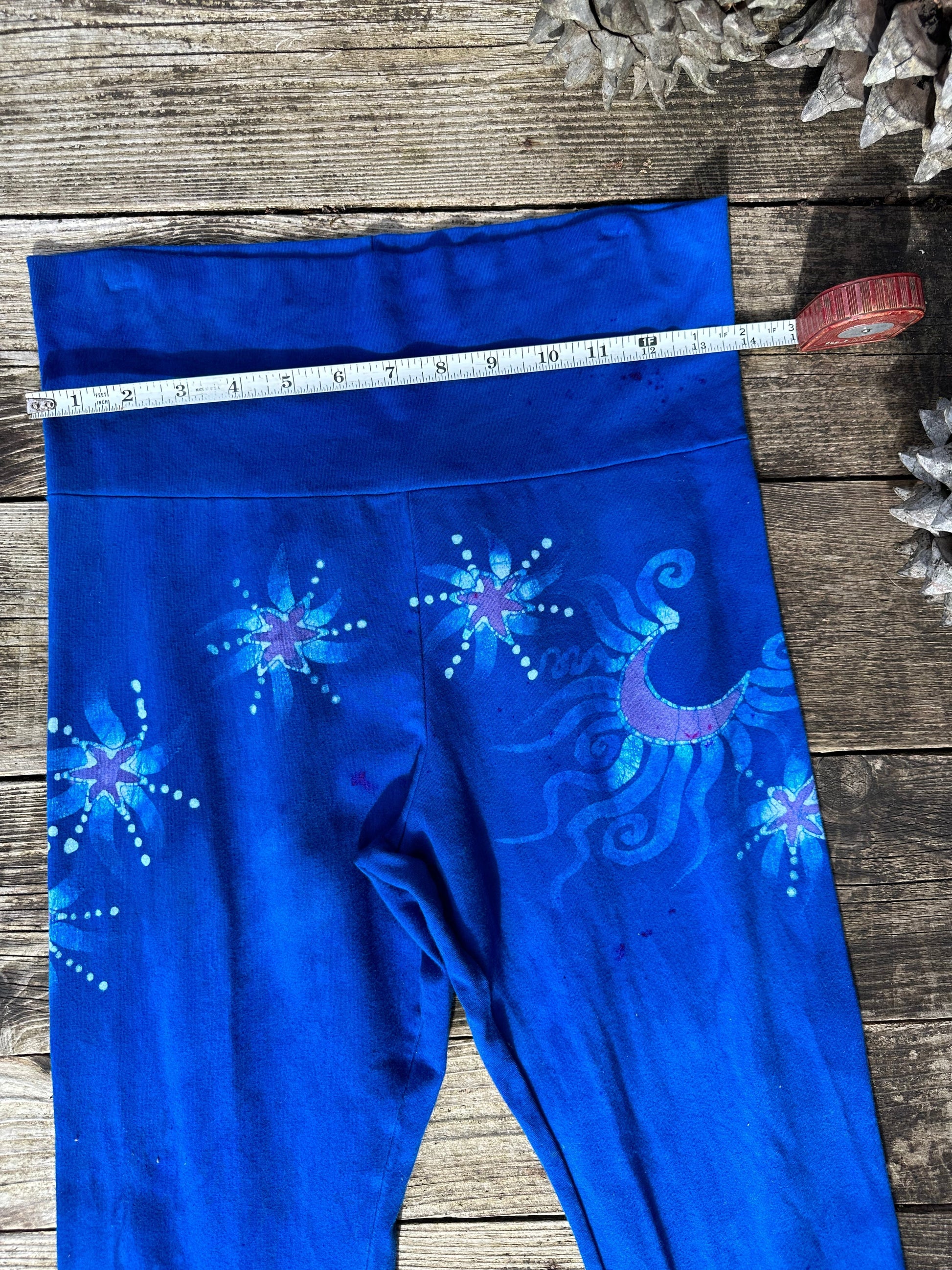 Super Blue Starflower Stretchy Movement Pants - Old School Size Large Yoga Pants batikwalla Large