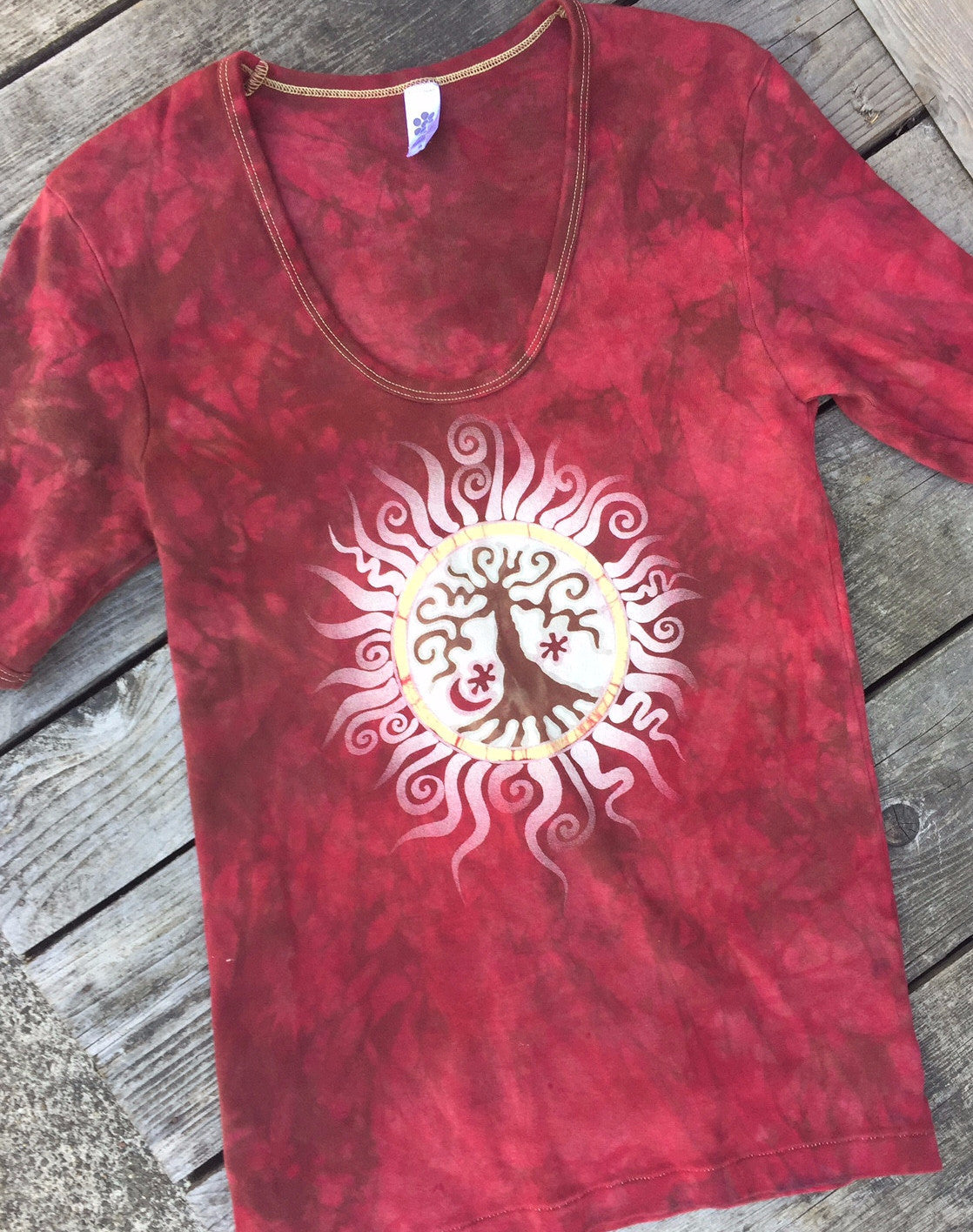 Campfire Red Tree of Life Sun Yoga Tee - Batik Print - Batikwalla
- 5