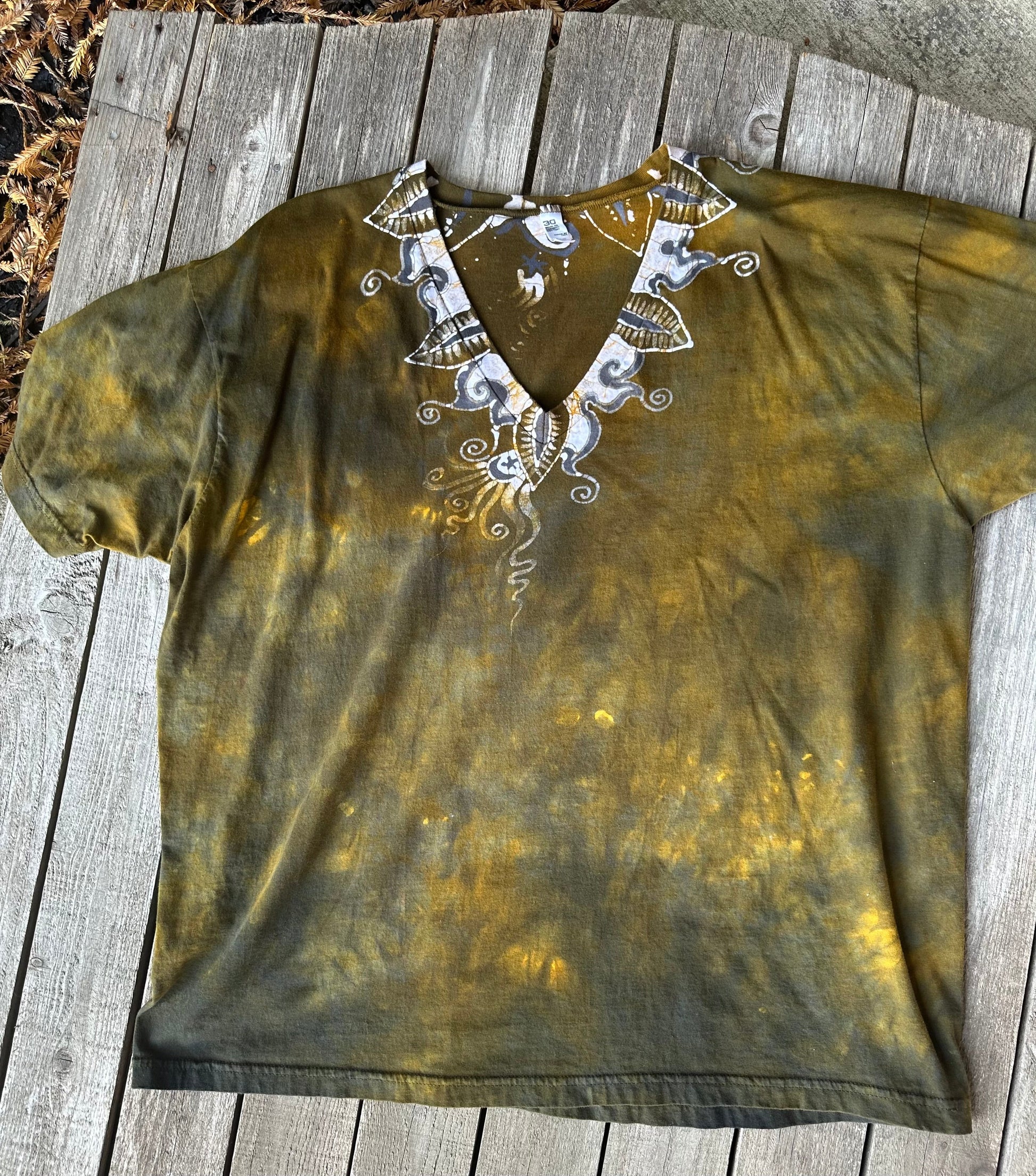 Golden Leaves & Moonlight – Handmade Batik V-Neck T-Shirt in Ochre Steel (2X Only) Batikwalla by Victoria 