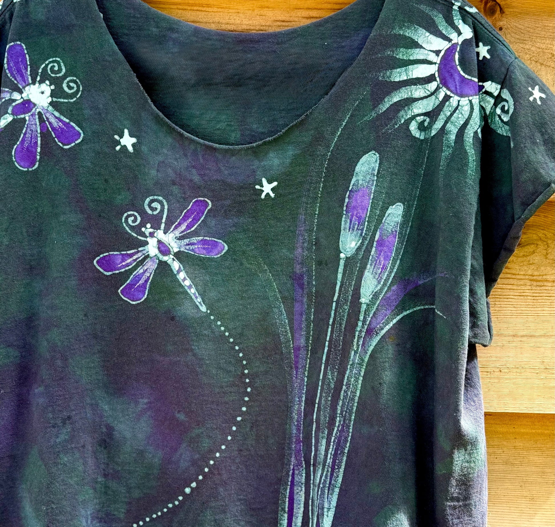 Dragonfly in Teal and Purple Cotton Cropped Crew Tee - Size Medium Shirts & Tops Batikwalla by Victoria Medium 