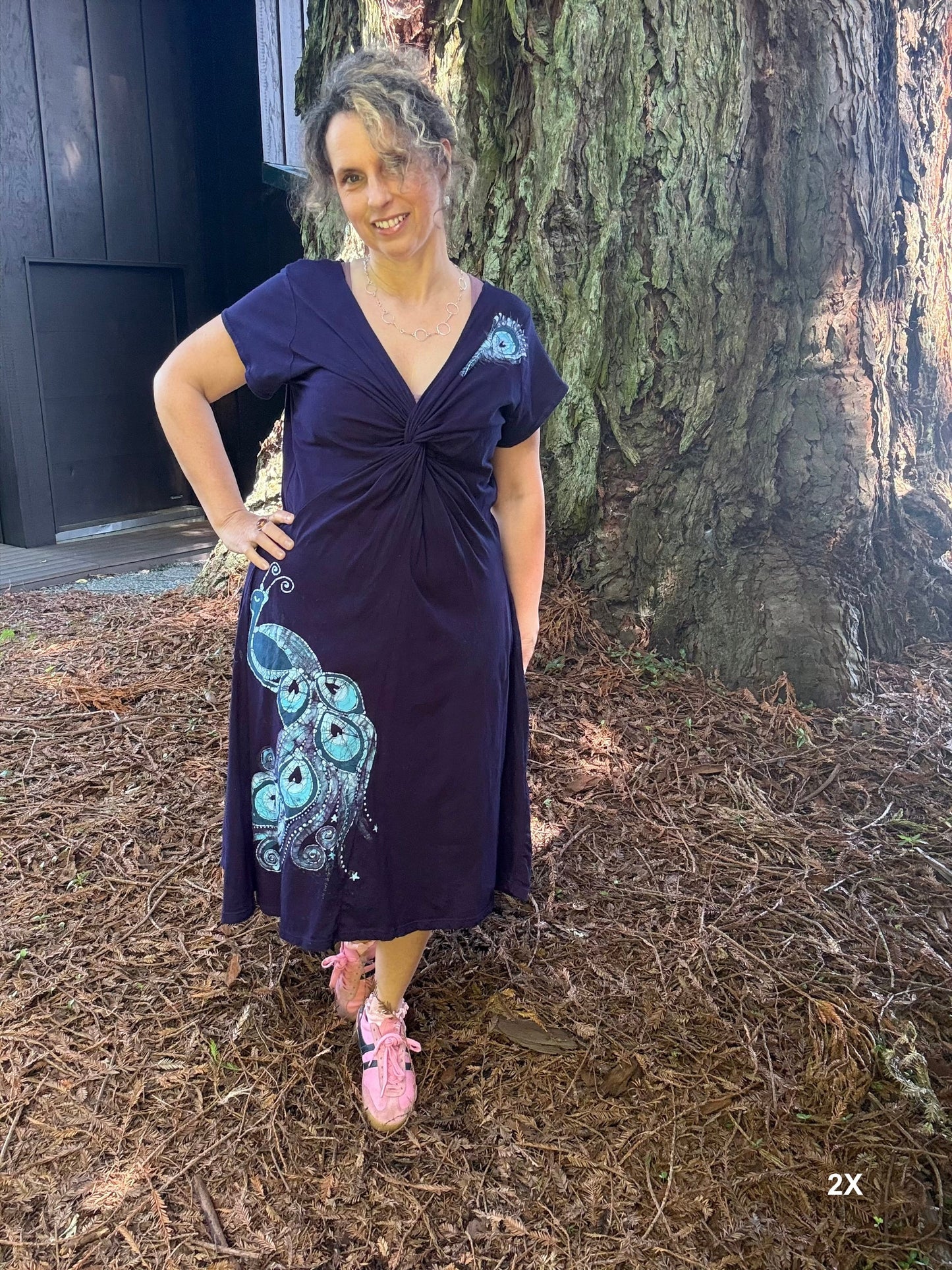 Peacock Twist Front Tee Dress in Dark Blue – Handmade Batik Artist Dress Batikwalla by Victoria 2XL 