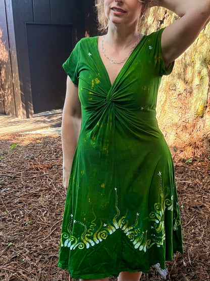 Green Meadows Twist Front Tee Dress – Handmade Batik Artist Dress Batikwalla by Victoria 2XL 