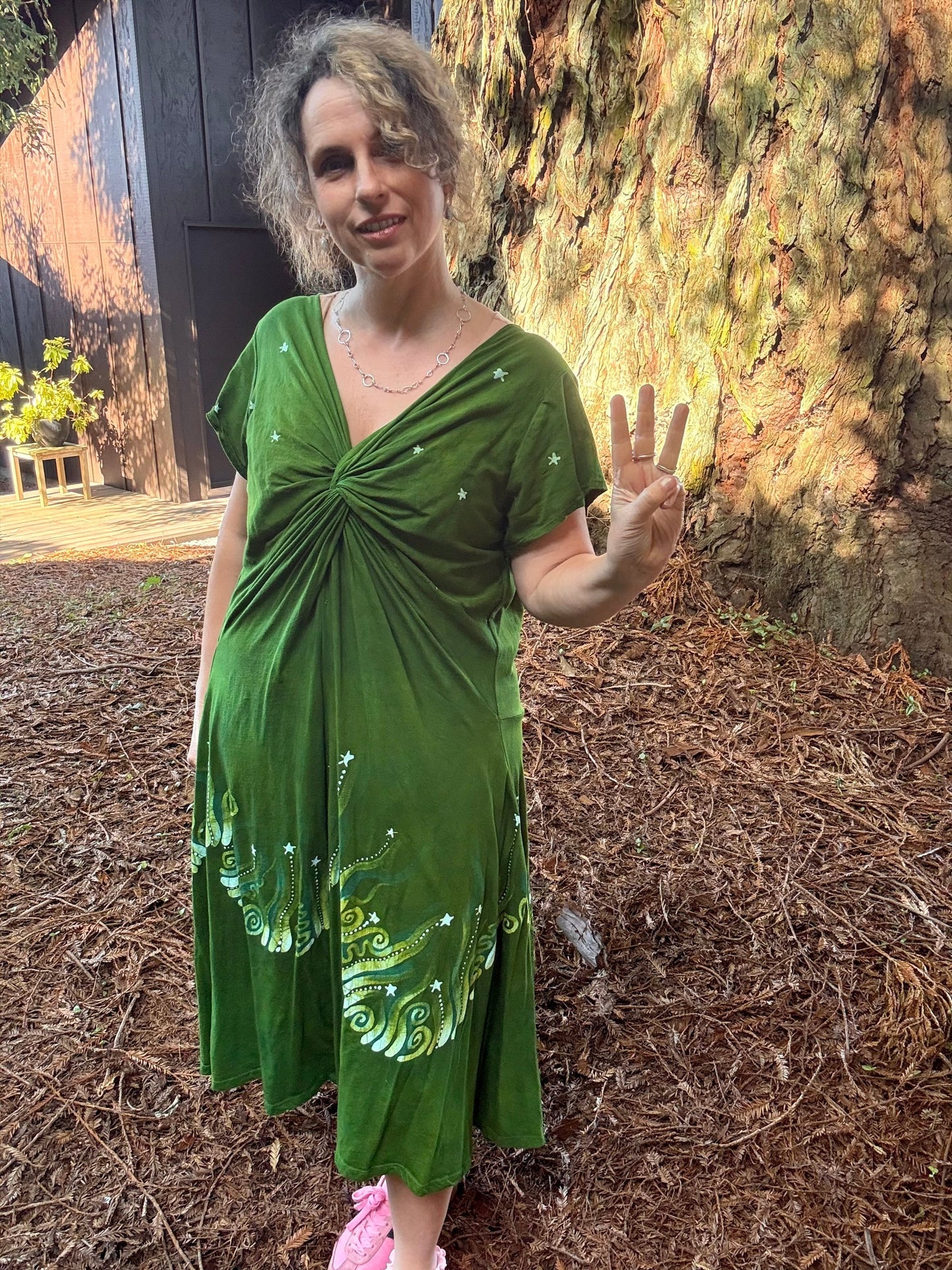 Green Meadows Twist Front Tee Dress – Handmade Batik Artist Dress Batikwalla by Victoria 3XL 