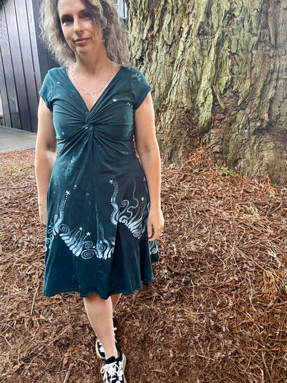 Deep Sea Mist Currents Twist Front Tee Dress – Handmade Batik Artist Dress Batikwalla by Victoria 