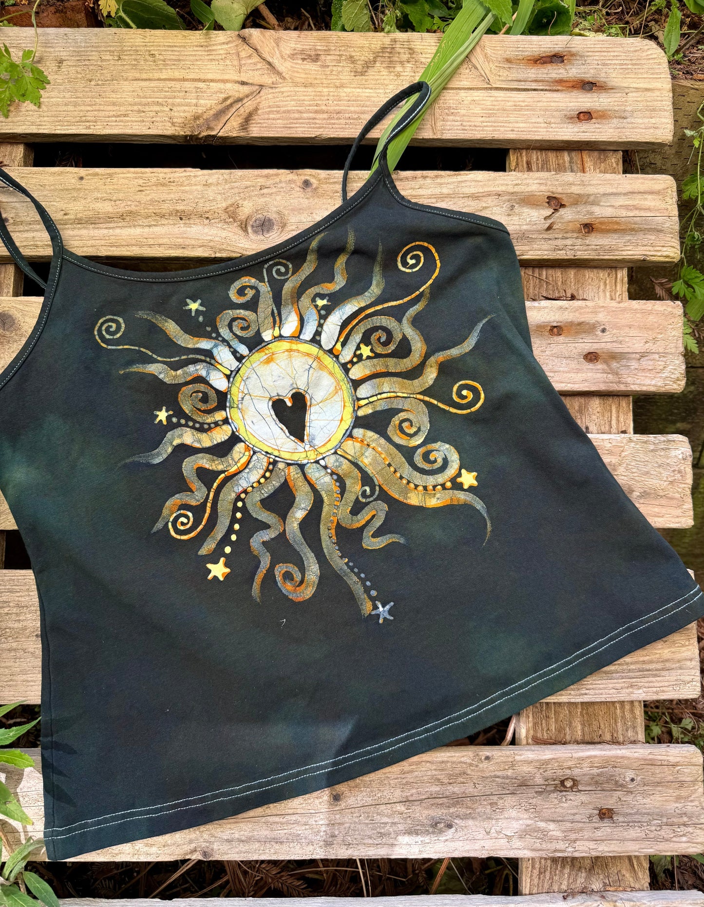 Forest Green Center Heart Sun - Hand Painted Batik Tank Top - Plus Sizes Tops batikwalla 