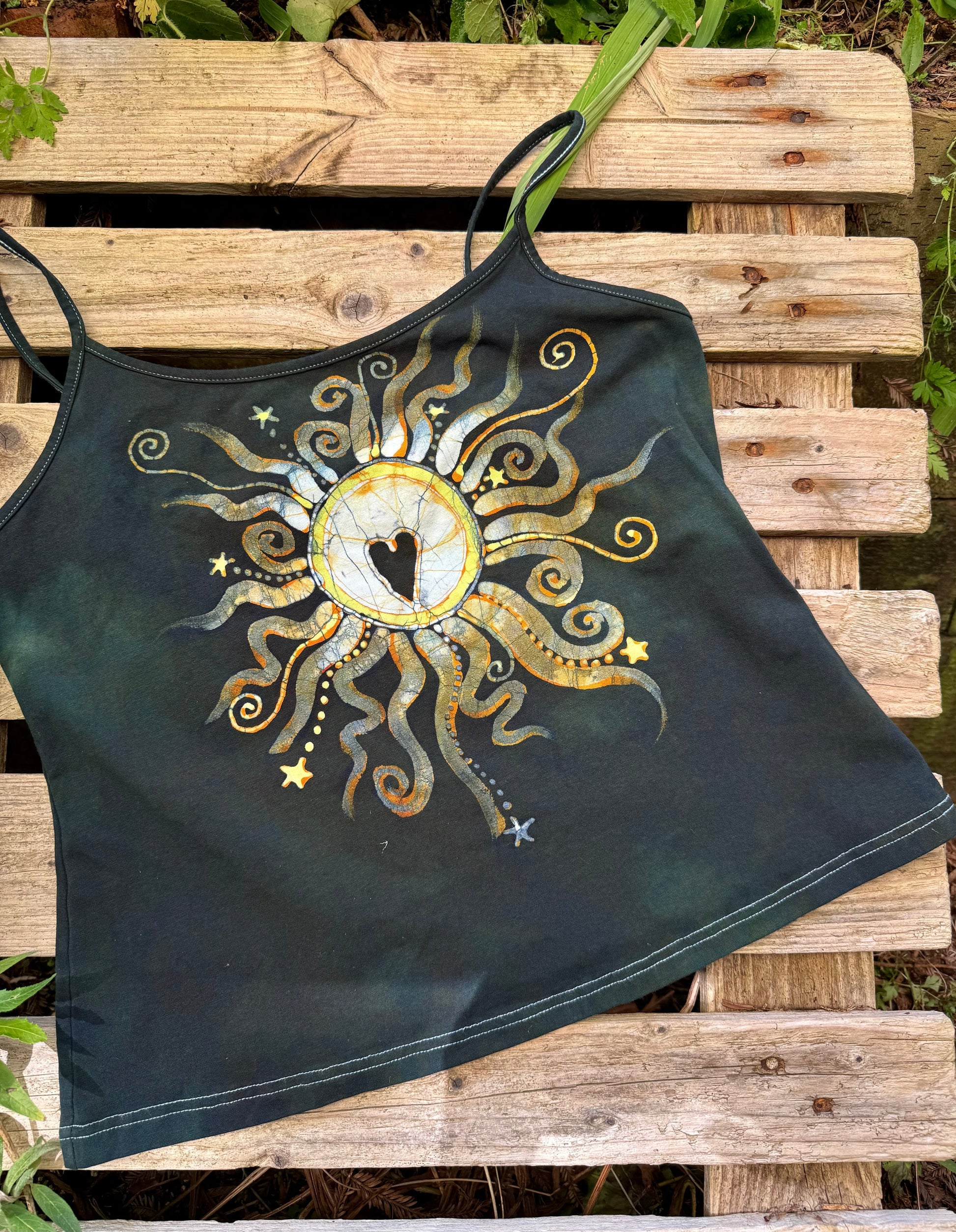 Forest Green Center Heart Sun - Hand Painted Batik Tank Top - Plus Sizes Tops batikwalla 