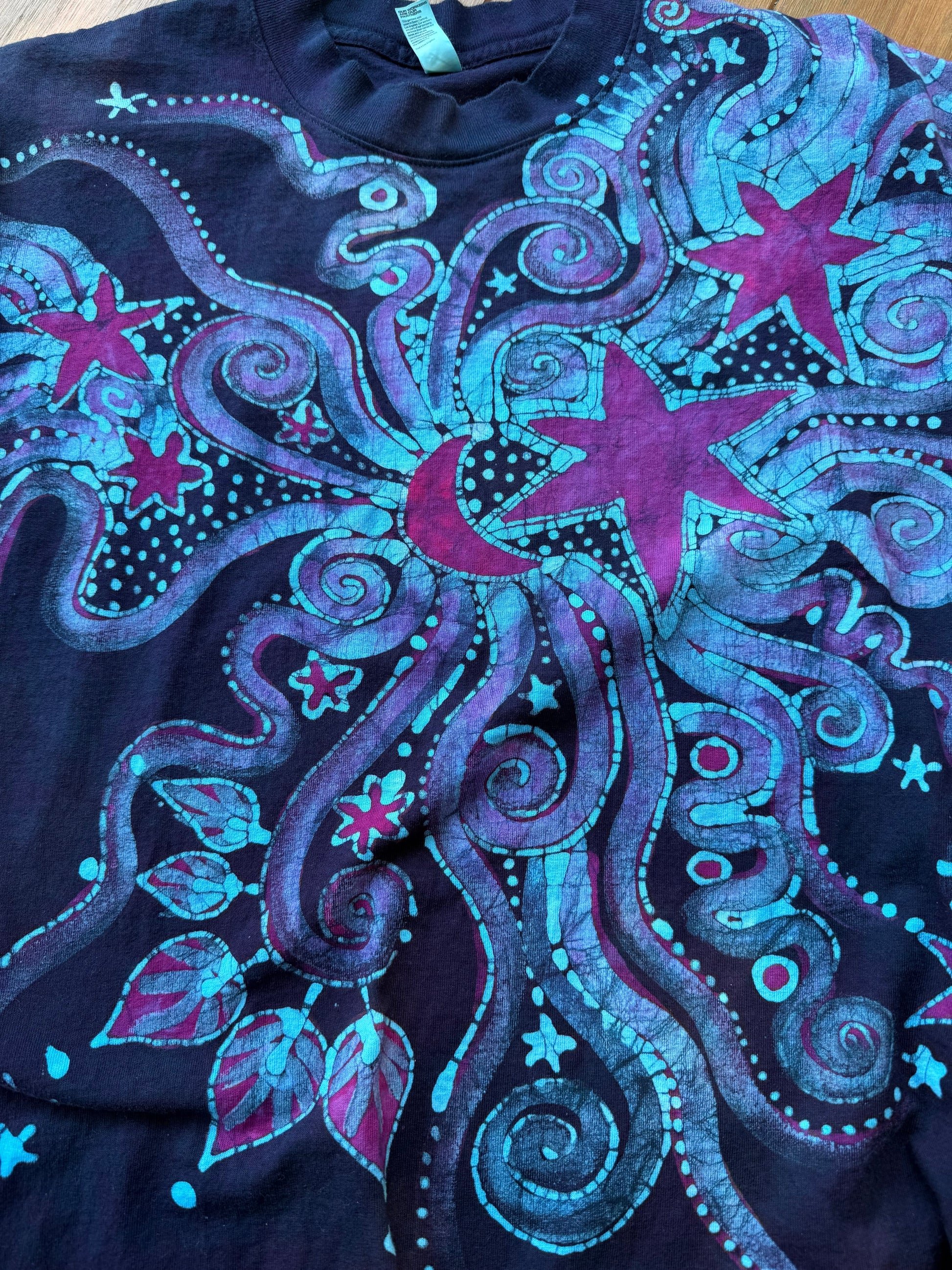 Daydream at Main Stage Psychedelic Hand Painted Original Batik T-shirt Tshirts batikwalla 