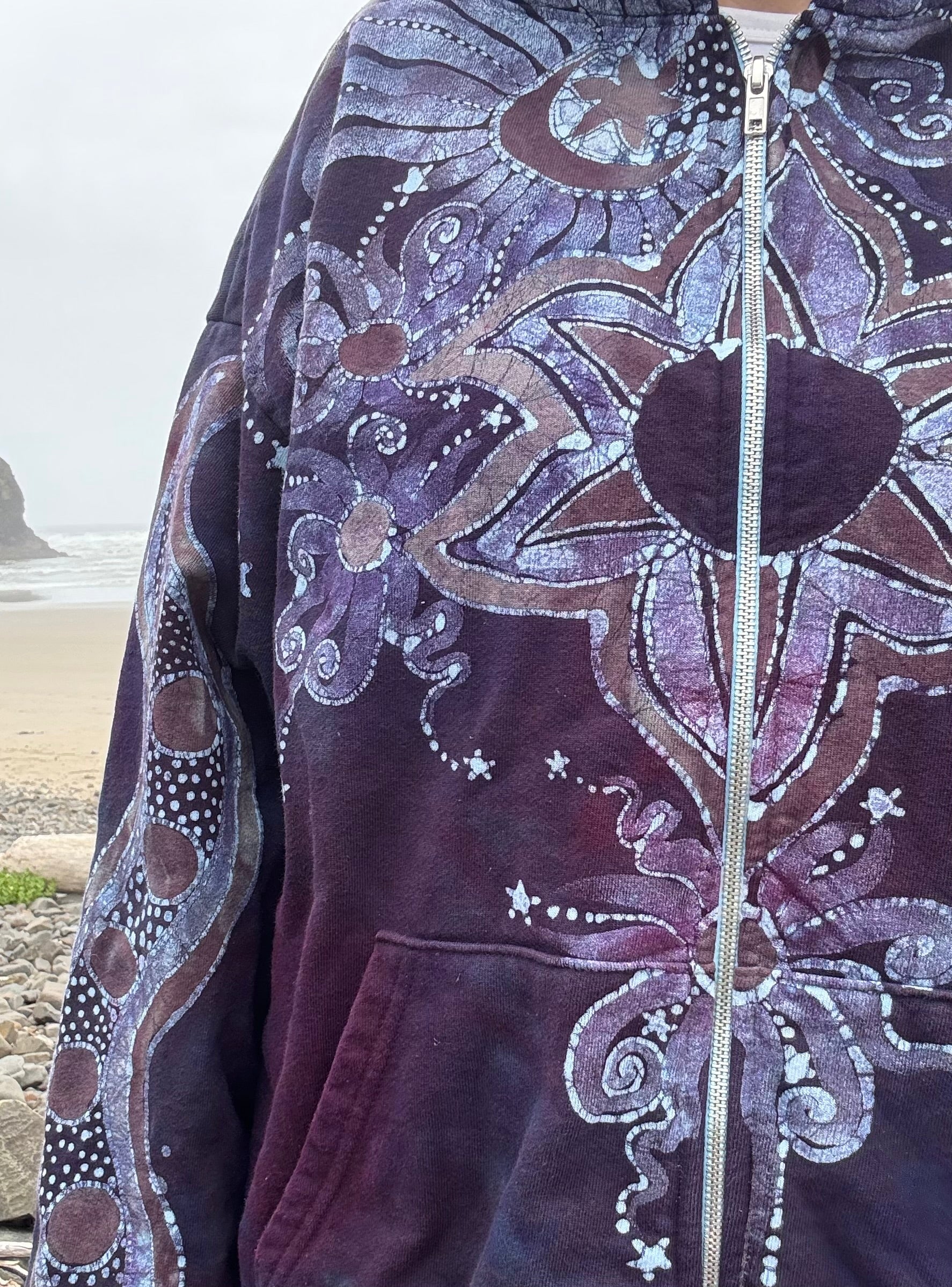 Star Bloom Vibes Handcrafted Batik Zipper Hoodie hoodie batikwalla 