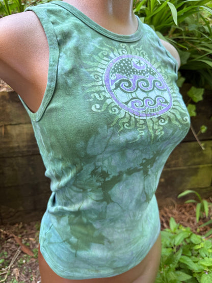 Sea Dreamer Batik Tank – Sun and Surf Waves in Soft Green Batikwalla by Victoria XL 