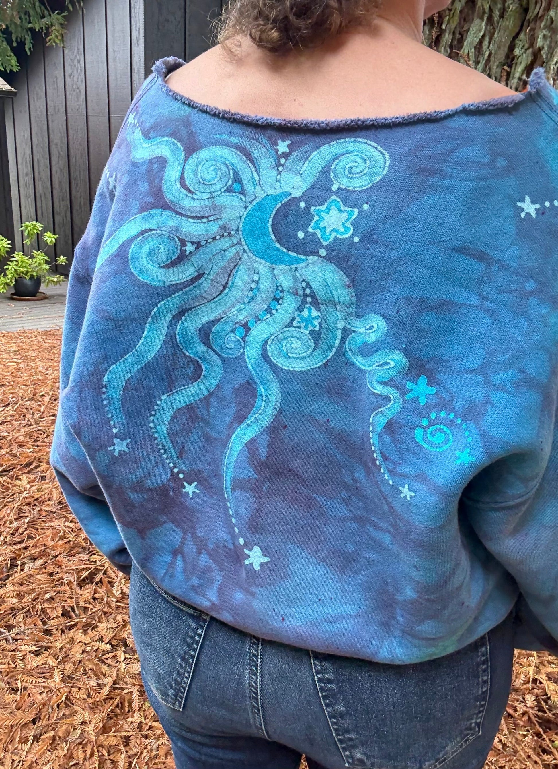 Heart & Tree Batik Puffy Crewneck Sweatshirt – Light Blue & Purple with Moon & Stars Batikwalla by Victoria 