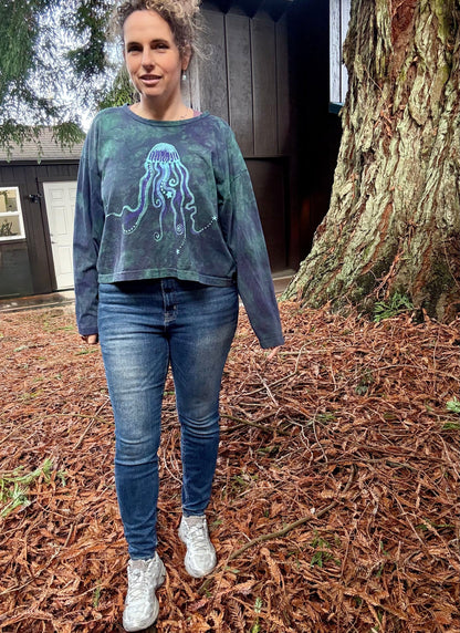 Mellow Seas Jellyfish Batik Long Sleeve Batik T-Shirt Batikwalla by Victoria 