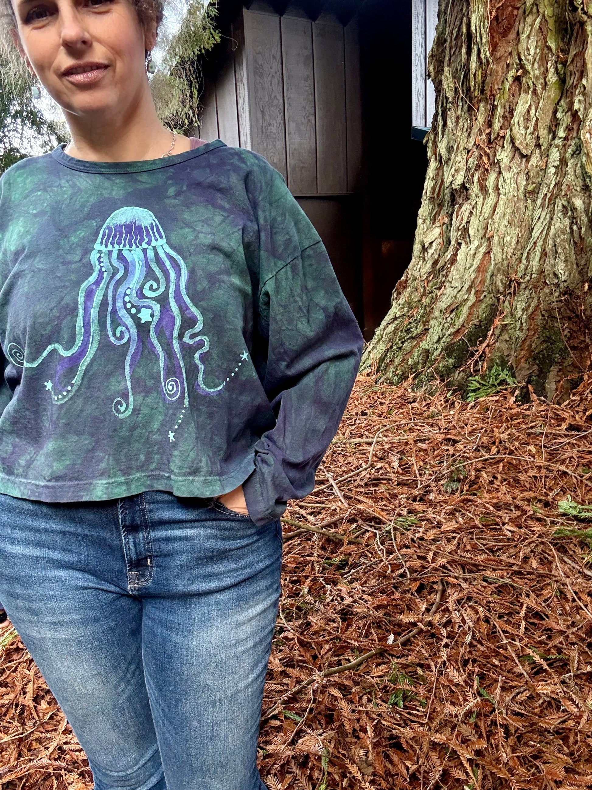Mellow Seas Jellyfish Batik Long Sleeve Batik T-Shirt Batikwalla by Victoria 