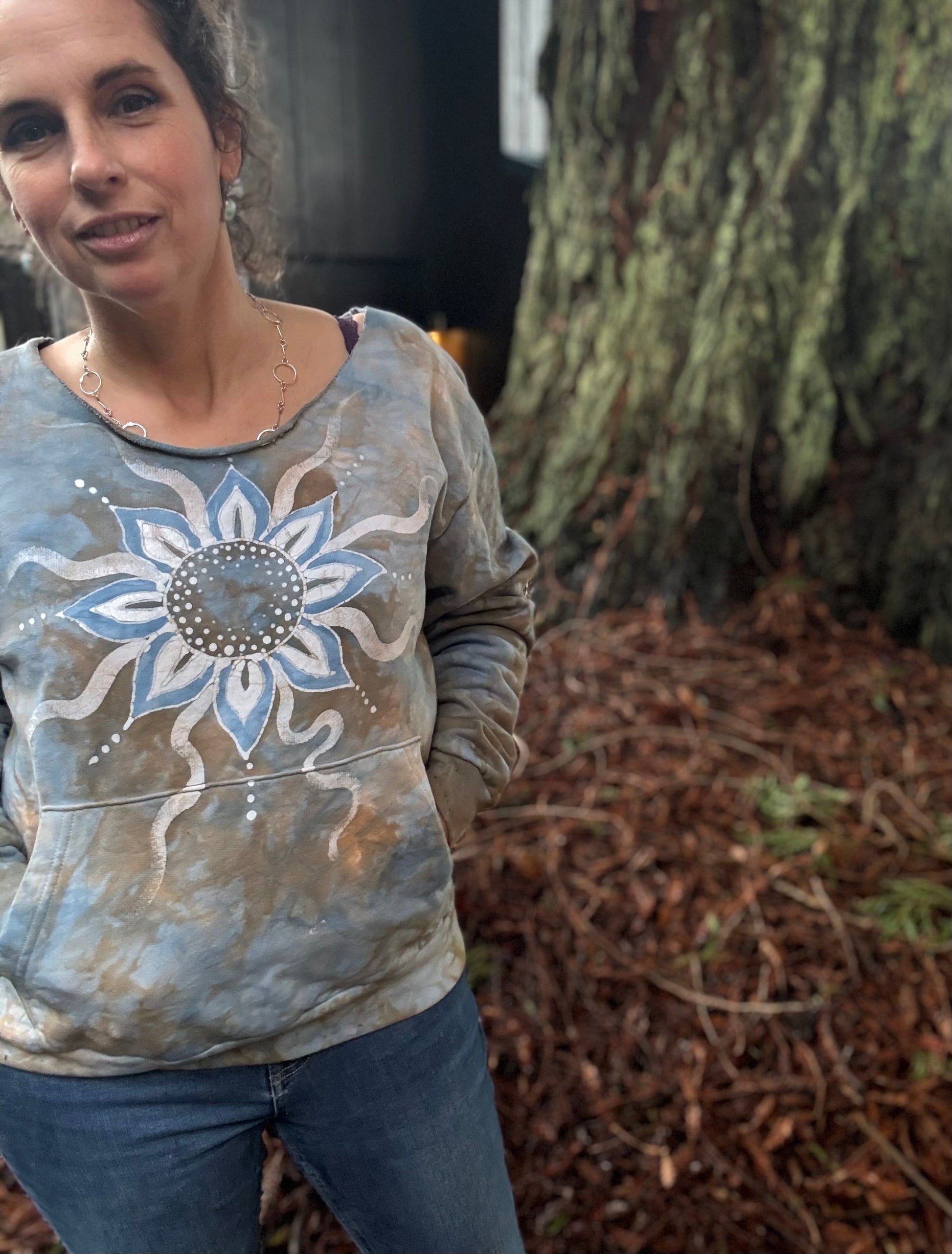 Prairie Sun Batik Mandala Puffy Crewneck Sweatshirt – Hand-Painted With Stars and Leaf Design Batikwalla by Victoria XS 