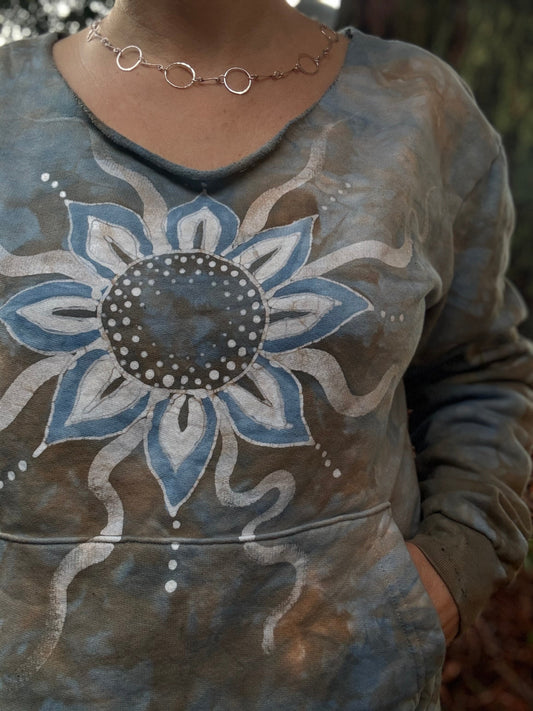 Prairie Sun Batik Mandala Puffy Crewneck Sweatshirt – Hand-Painted With Stars and Leaf Design Batikwalla by Victoria 