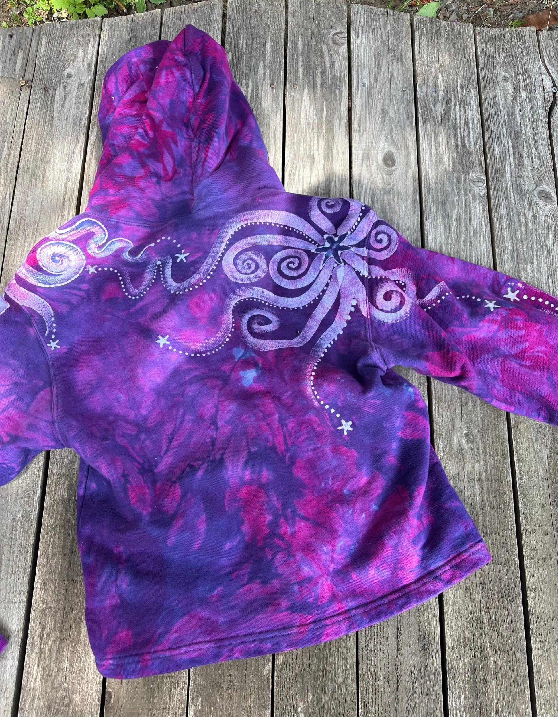 Magenta Moonbeams - Pullover Batikwalla Hoodie - One Size hoodie batikwalla 