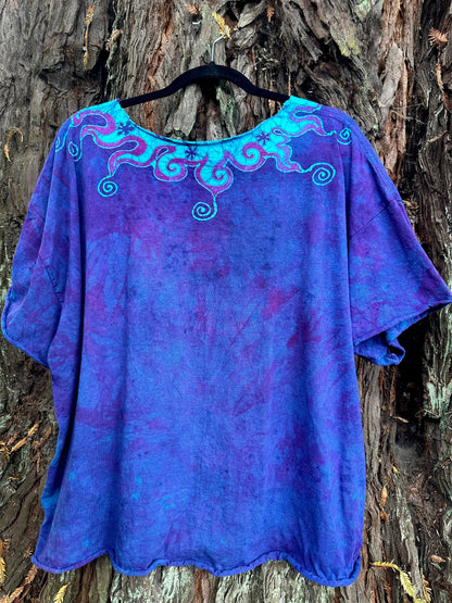 Sapphire Moon Batik Necklace Tee - Size 2X Shirts & Tops Batikwalla by Victoria 