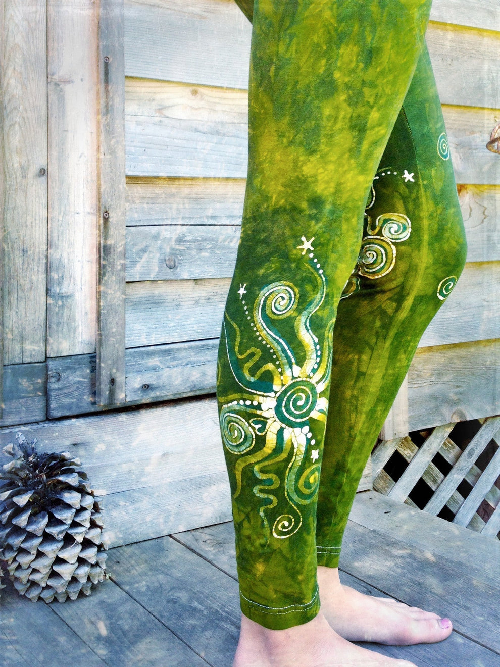 Dancing Green Batik Leggings - sizes Large, XL or 3X – Batikwalla by ...