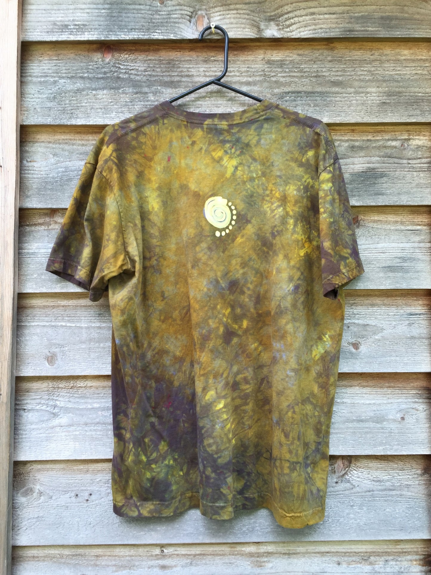 Dark Gold Sun Star Mandala Handmade Batik Tshirt - Men's Size XL - Batikwalla 
 - 3