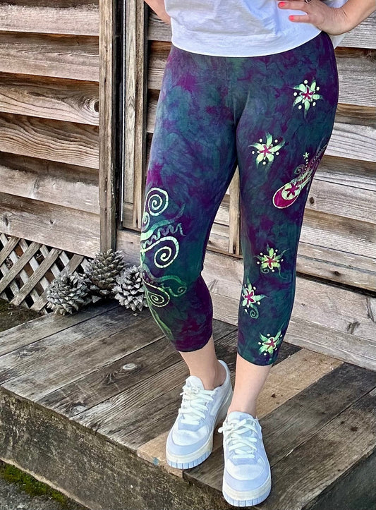 Teal Sunset Moon Sun Stars CAPRI Leggings - Size LARGE leggings batikwalla 