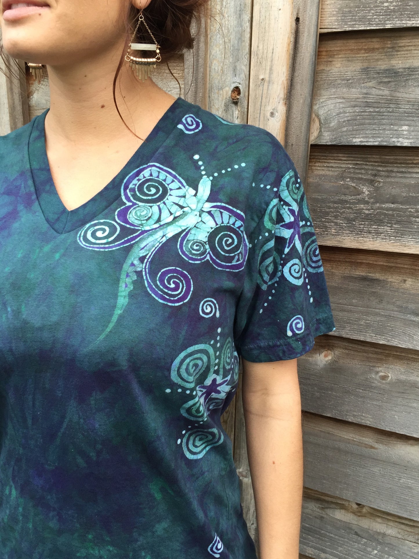 Meadow Dragonfly Batik Organic Cotton Vneck Tshirt - Batikwalla 
 - 1