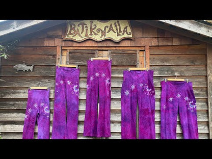 Purple Passion Moonflower Stars Stretchy Yoga Pants - Size 2X