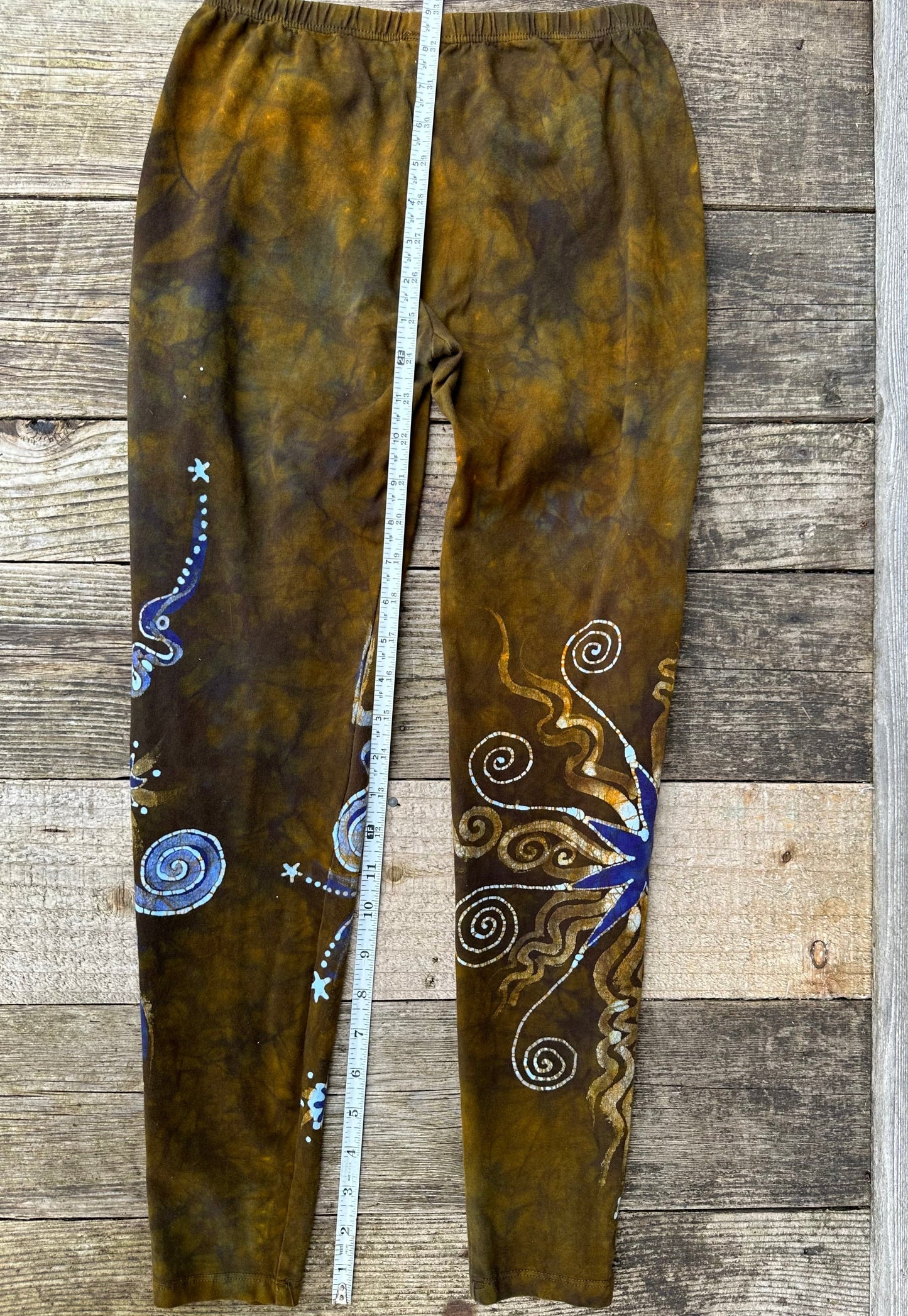 Sun Gold and Deep Purple Sun Batik Leggings - Size Small leggings batikwalla 