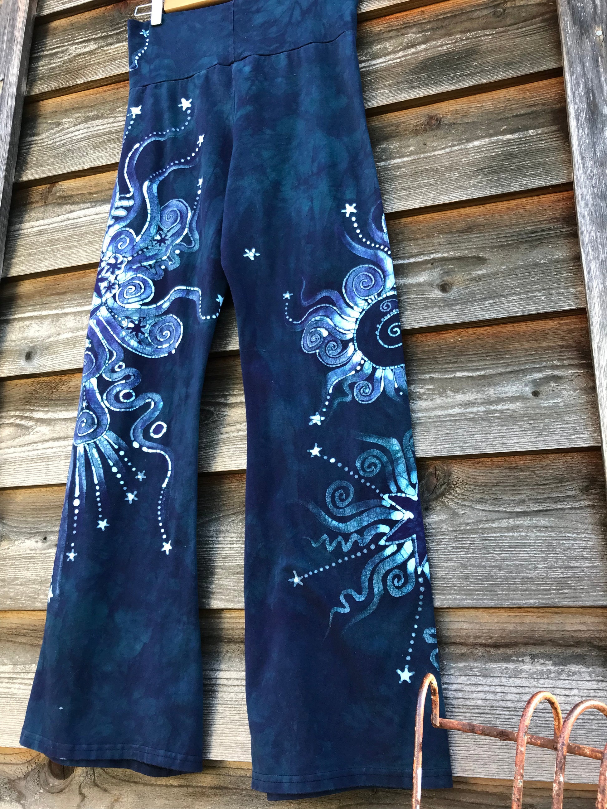 Sale - Dark Blue Teal Moon Handmade Batikwalla Stretchy Movement Pants - Size XL Shortness batikwalla 