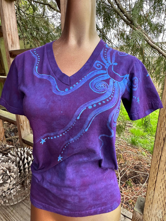 The Stars Will Guide Us Vneck Tee in Purple - Size Small Unisex Batikwalla by Victoria 