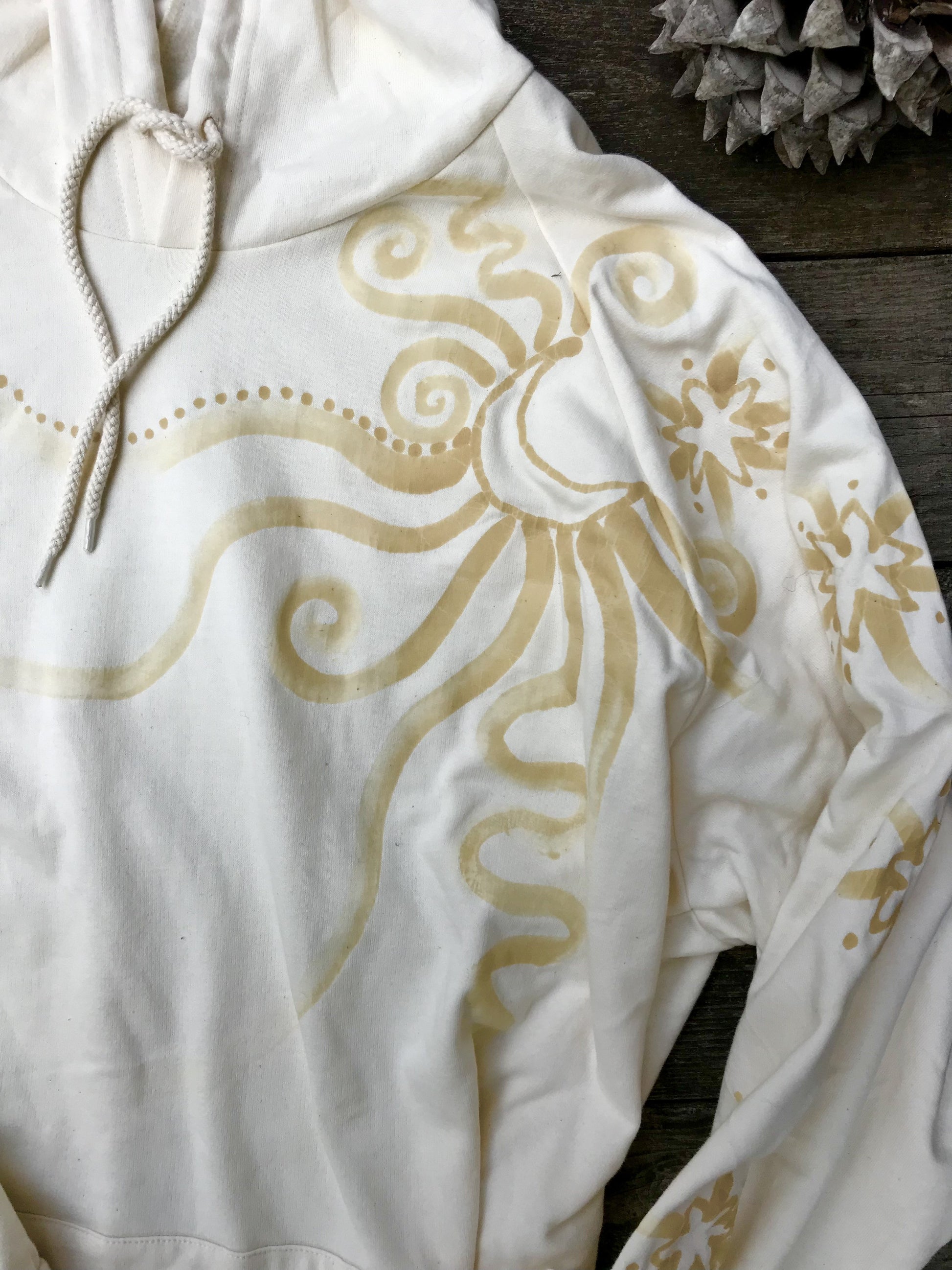 Pre-Waxed Pullover Batik Hoodie Project - The Art Of Creative Batik Members Only Batikwalla by Victoria 