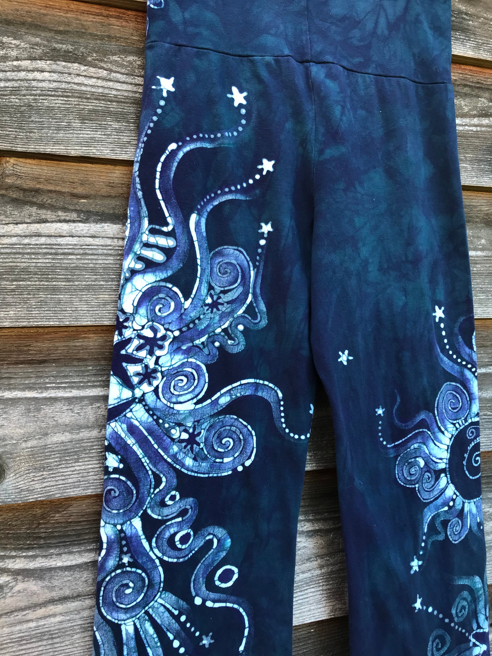 Sale - Dark Blue Teal Moon Handmade Batikwalla Stretchy Movement Pants - Size XL Shortness batikwalla 