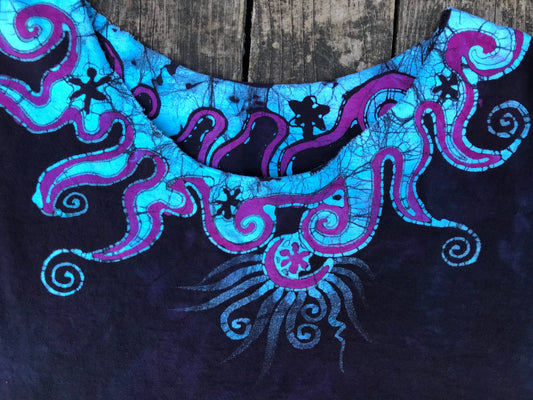 Perpetual Moonlight Waves in Purple Midnight Boxy Tee Batikwalla by Victoria 