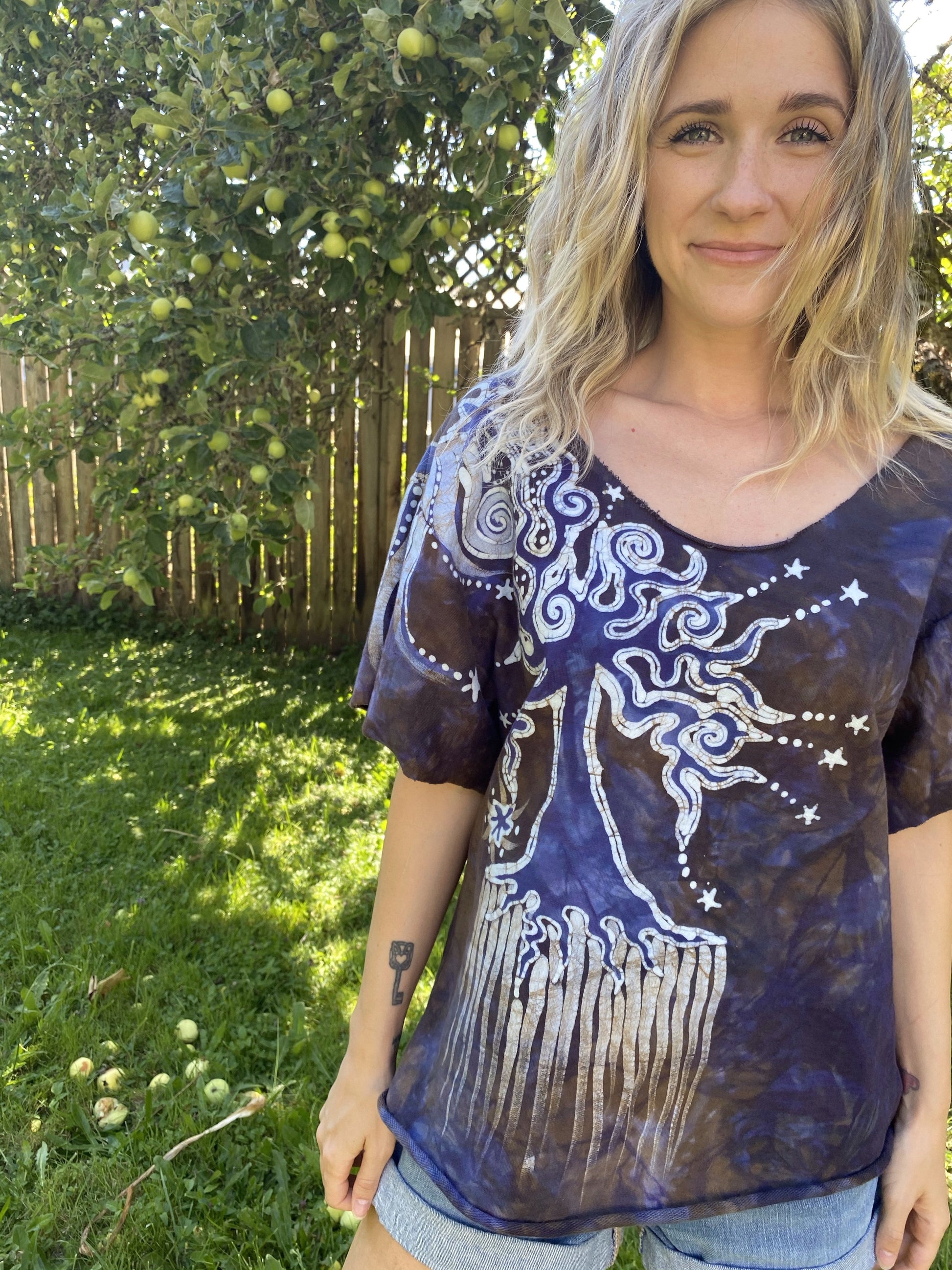 Roots Run Deep Earth and Sky Organic Cotton Handmade Batik Top, Size Large Batik Dresses Batikwalla 