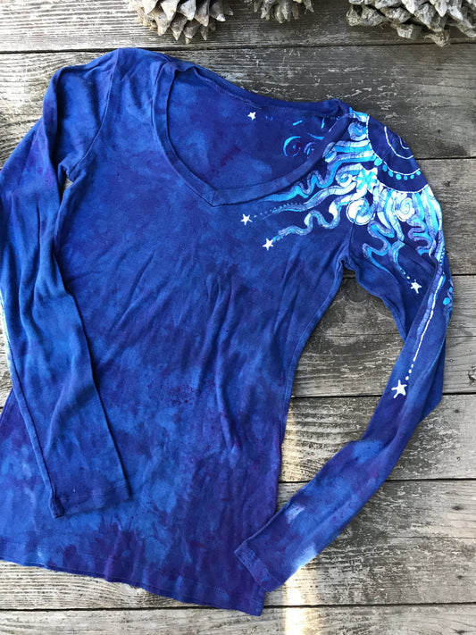 Sky Blue Shoulder Swirl Long Sleeve Batik Top